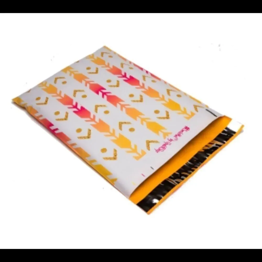 IN STOCK listing 10x13 poly mailers only
